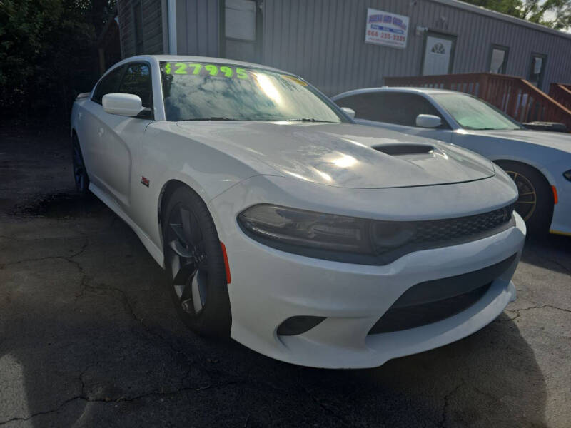 2019 Dodge Charger R/T's photo
