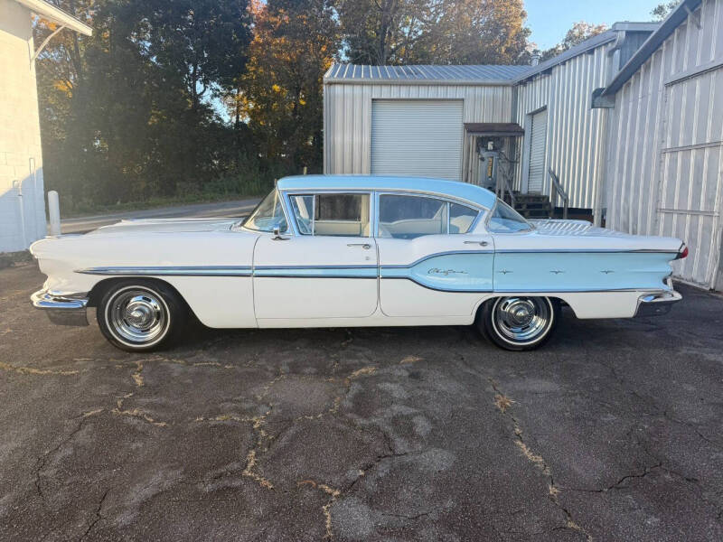1958 Pontiac Chieftain