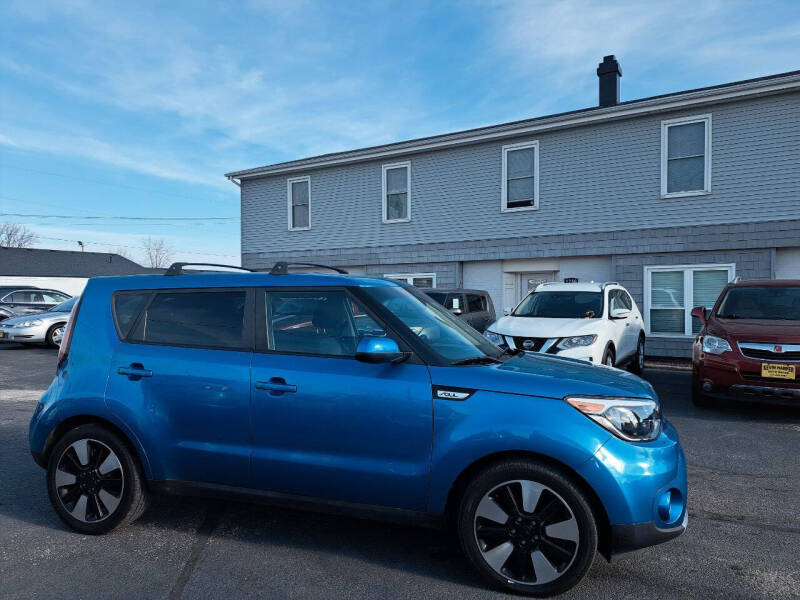 2017 Kia Soul +