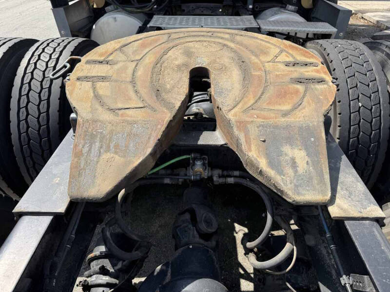 2016 Freightliner Cascadia