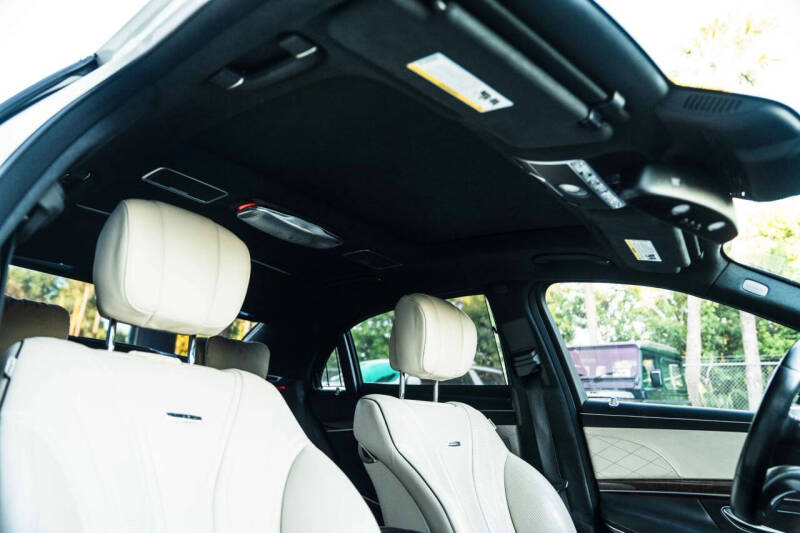 2017 Mercedes-Benz S-Class AMG S 63