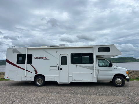 2004 Four Winds majestic 29' class C for sale at Triple R Sales in Lake City MN