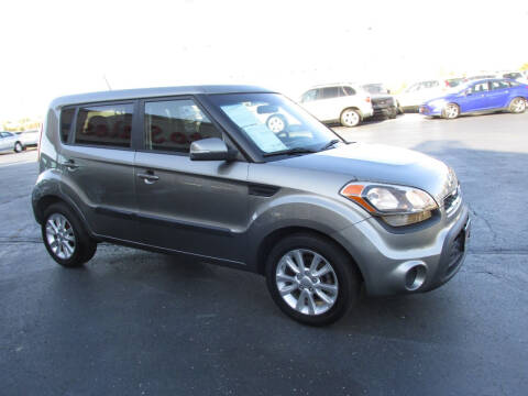 2013 Kia Soul +