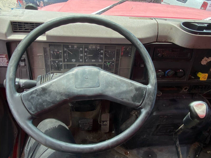 2000 International 4900