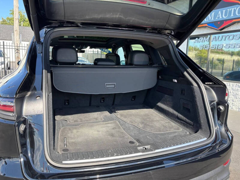 2019 Porsche Cayenne S