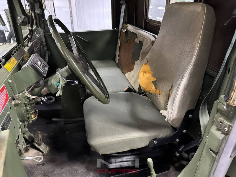 1990 AM General M35A2