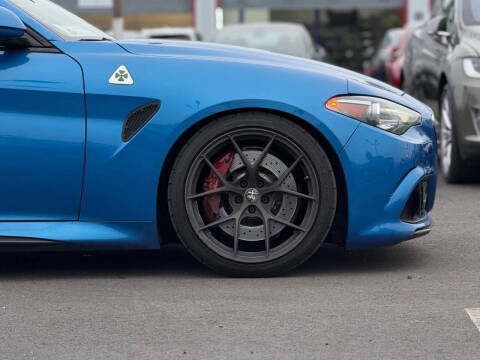 2018 Alfa Romeo Giulia Quadrifoglio