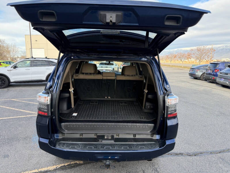 2018 Toyota 4Runner SR5