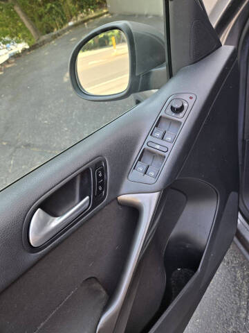 2009 Volkswagen Tiguan S