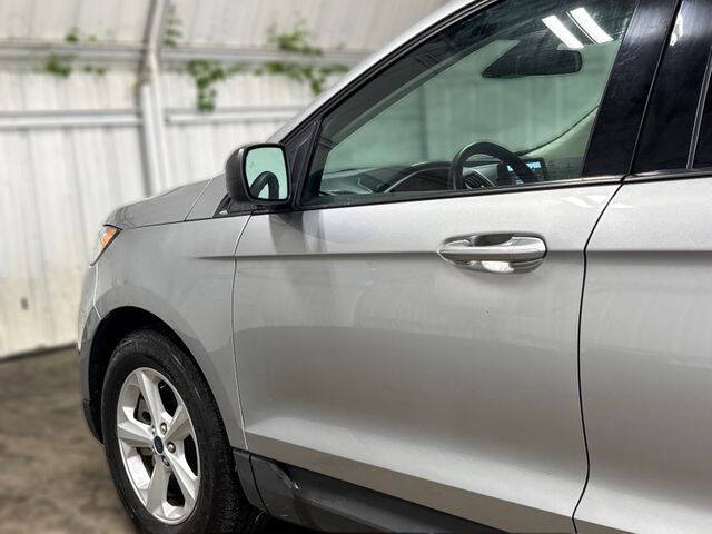 2021 Ford Edge SE