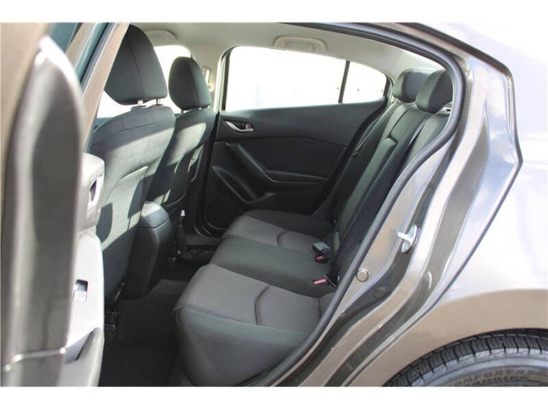 2014 Mazda MAZDA3 i Touring