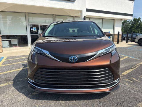 2023 Toyota Sienna XLE 7-Passenger