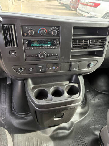 2024 GMC Savana 2500