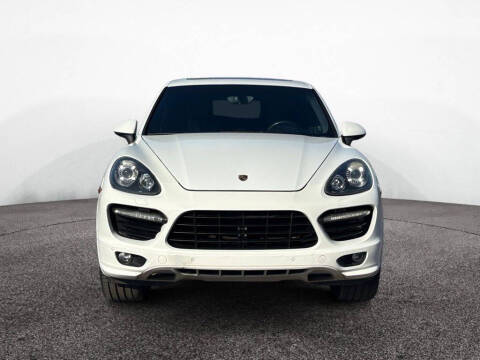 2013 Porsche Cayenne GTS