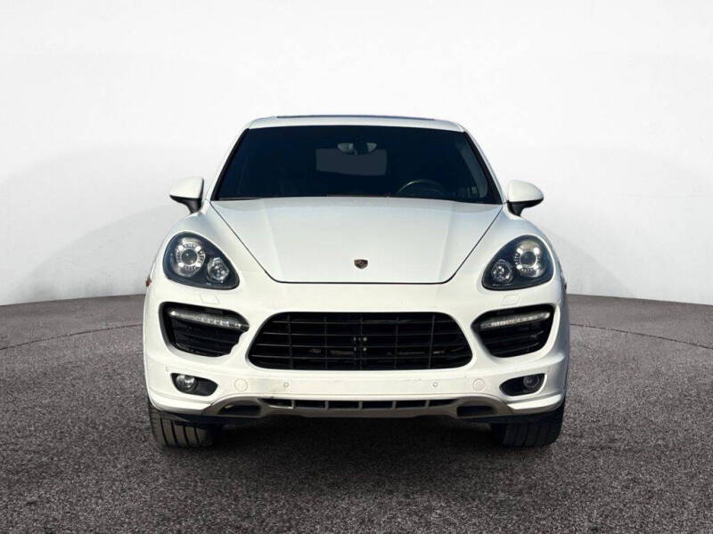 2013 Porsche Cayenne GTS