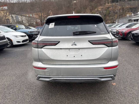 2025 Mitsubishi Outlander