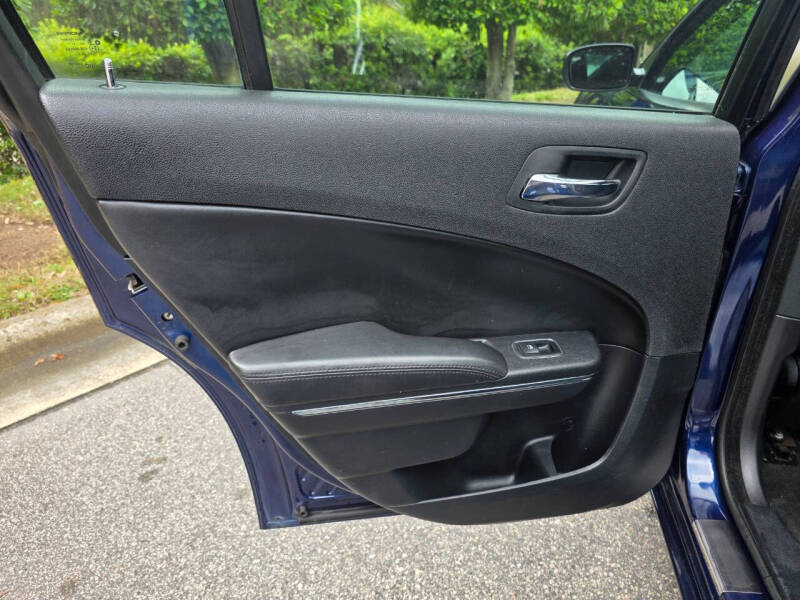 2014 Dodge Charger SE