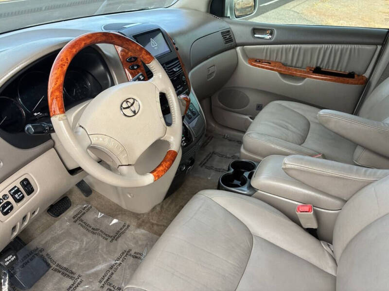 2009 Toyota Sienna