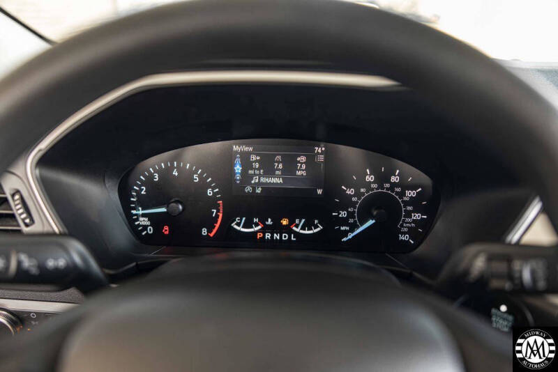 2020 Ford Escape SE
