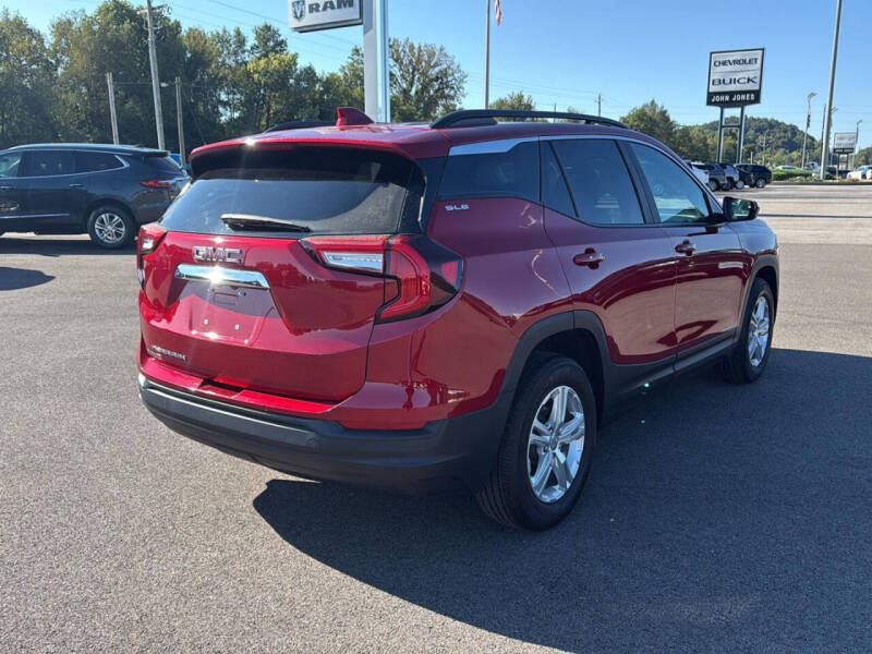 2024 GMC Terrain SLE