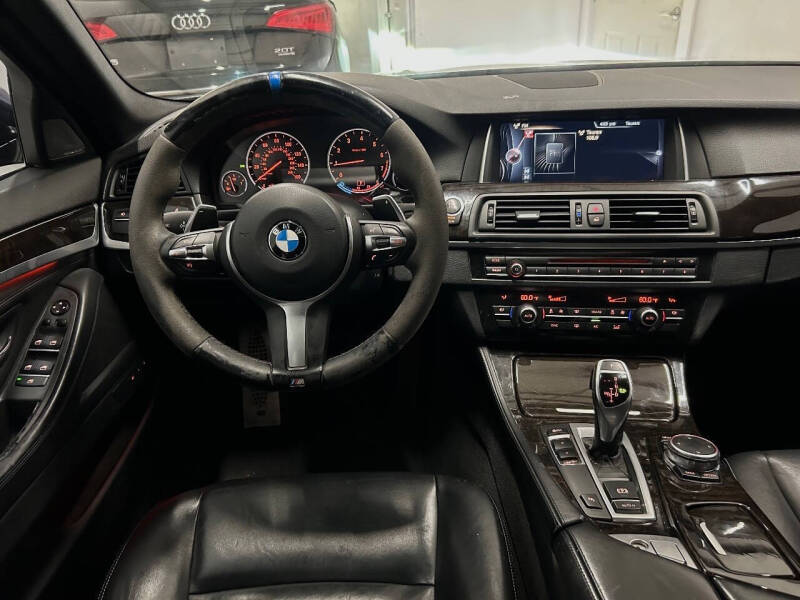 2016 BMW 5 Series 528i