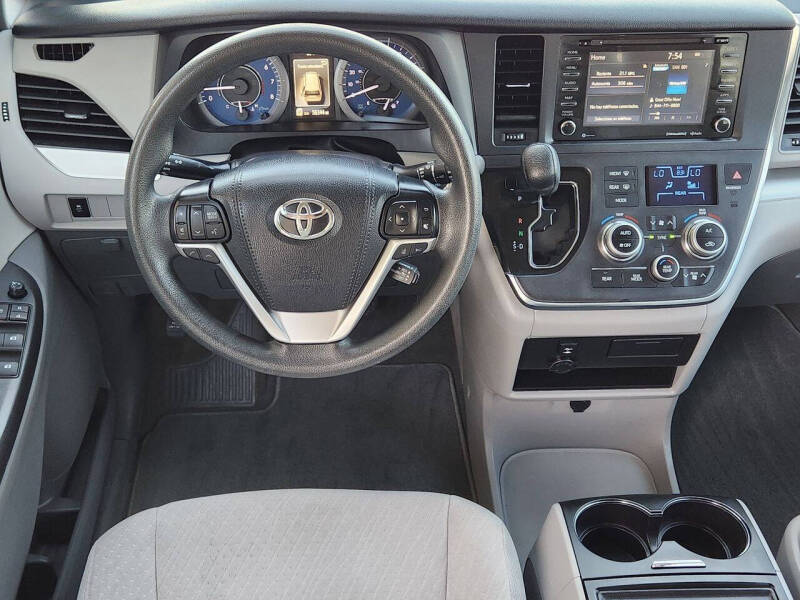 2019 Toyota Sienna