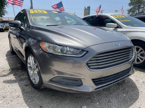 2013 Ford Fusion SE