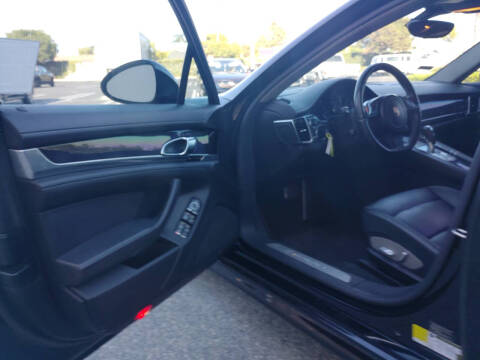 2012 Porsche Panamera