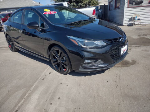 2018 Chevrolet Cruze for sale at Triangle Auto Sales 2 in Omaha NE