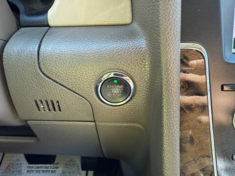 2017 Lincoln Navigator L Select