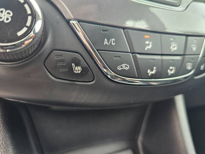 2017 Chevrolet Cruze LT Auto