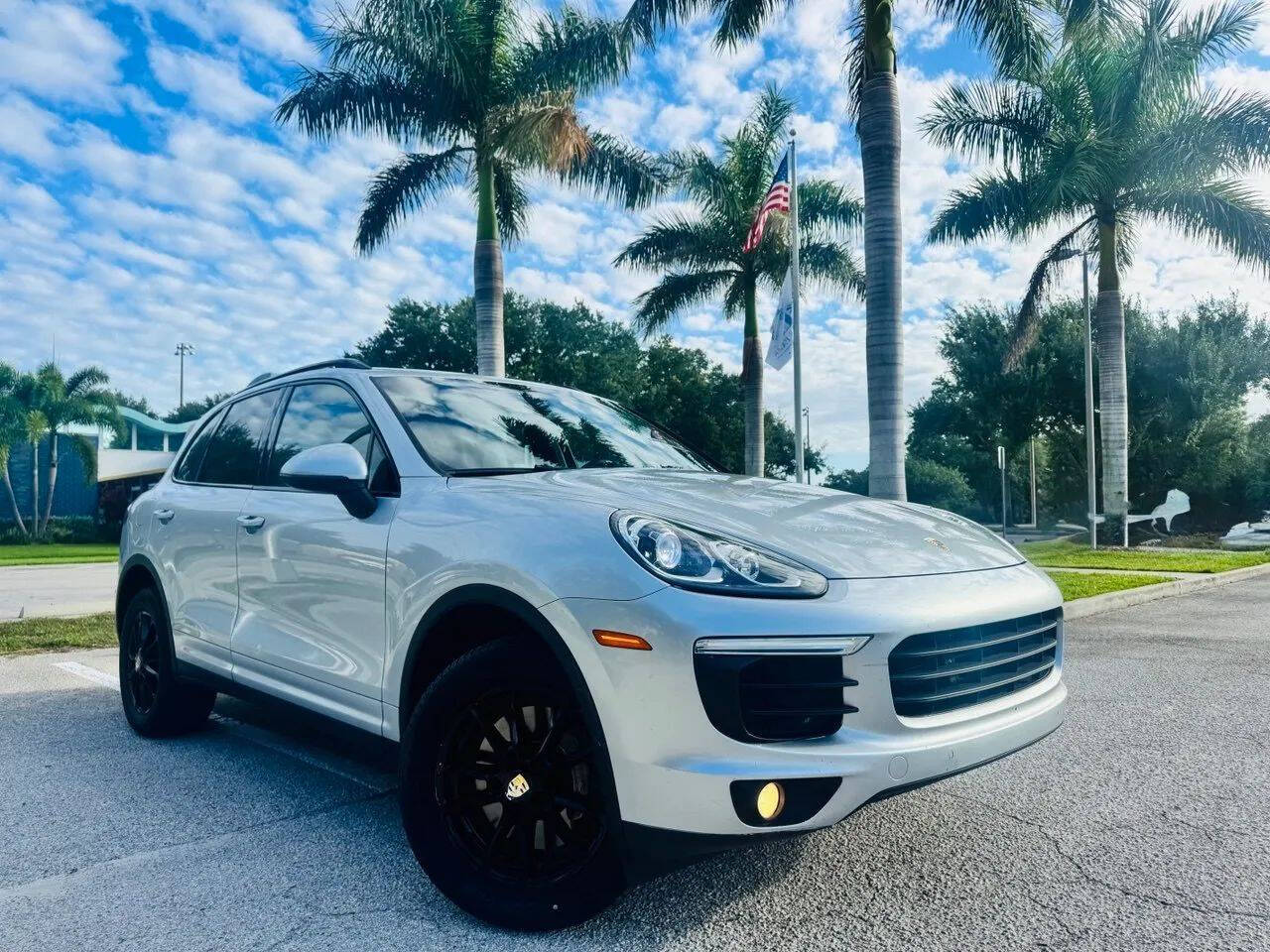 2016 Porsche Cayenne Base AWD 4dr SUV 2