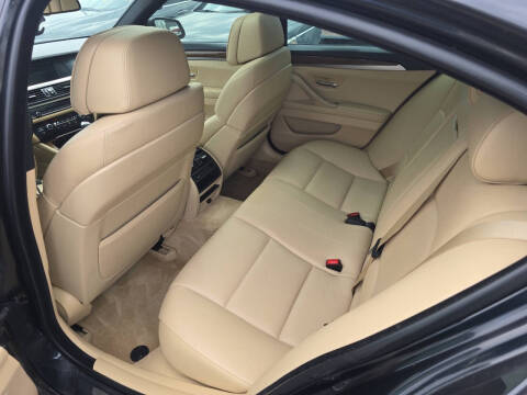 2012 BMW 5 Series 528i xDrive