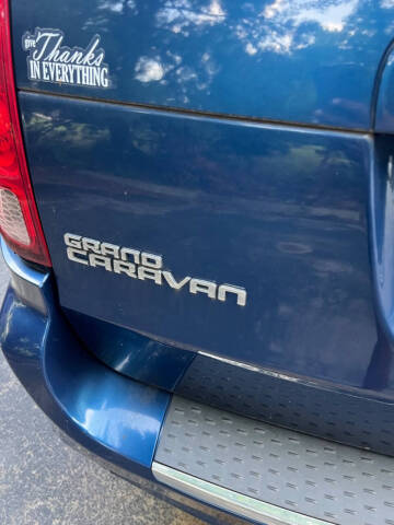 2011 Dodge Grand Caravan Crew