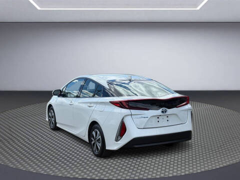 2017 Toyota Prius Prime Plus