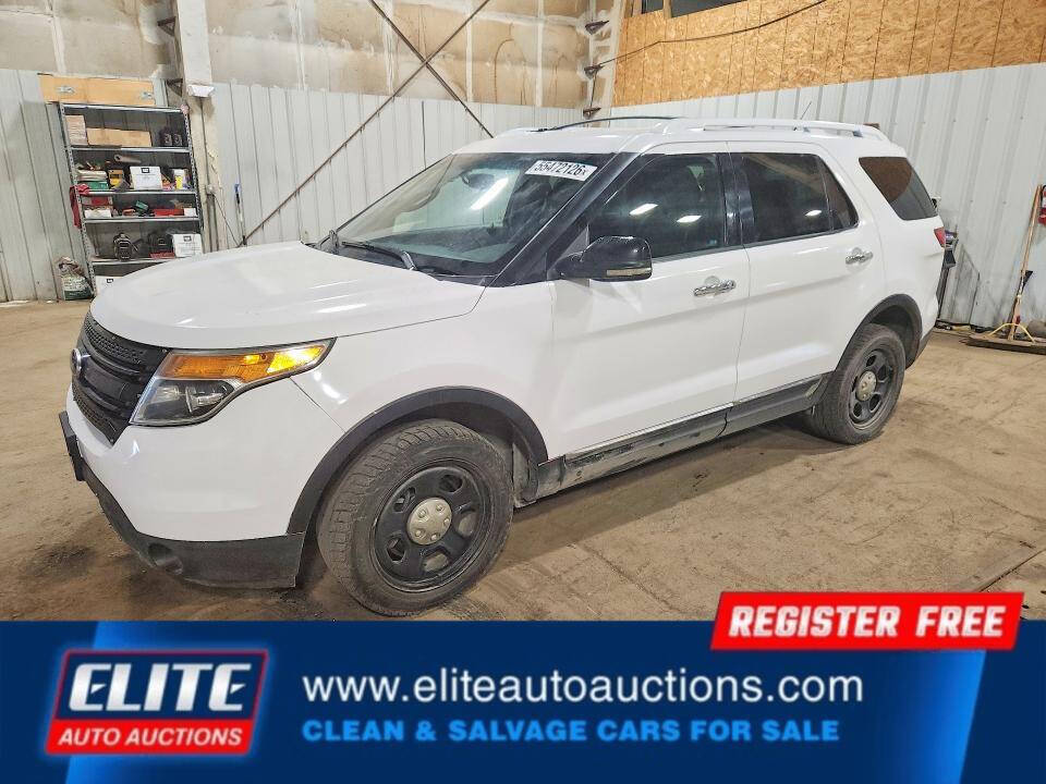 White 2013 Ford Explorer XLT AWD XLT 4dr SUV 1