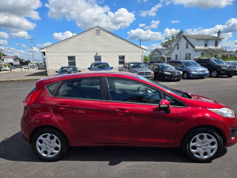 2013 Ford Fiesta SE