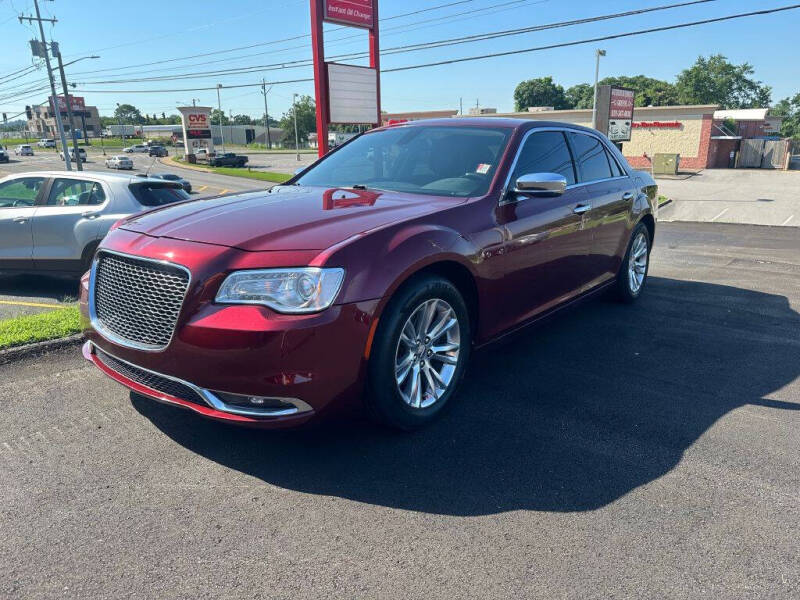 2017 Chrysler 300 C