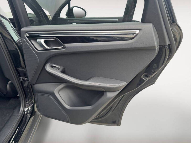 2024 Porsche Macan
