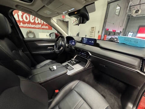 2024 Mazda CX-90 Plug-in Hybrid Premium