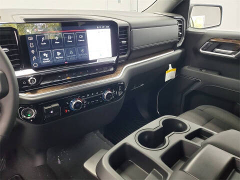 2026 GMC Sierra 1500 Elevation Standard