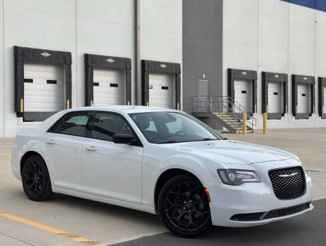 2019 Chrysler 300 Touring