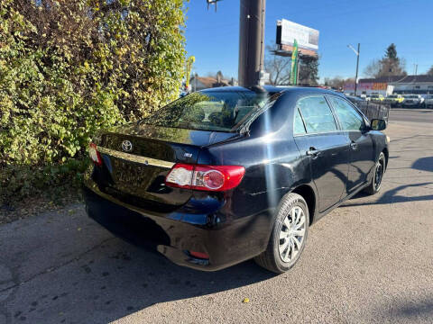 2013 Toyota Corolla LE
