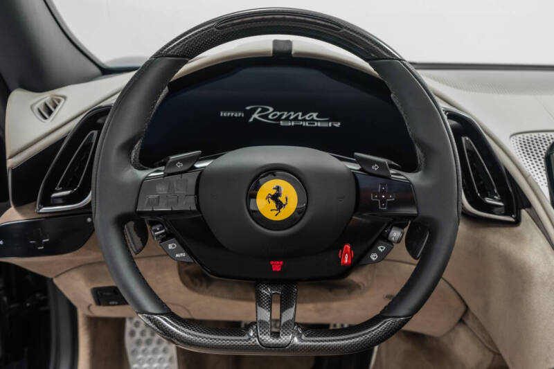 2025 Ferrari Roma Spider