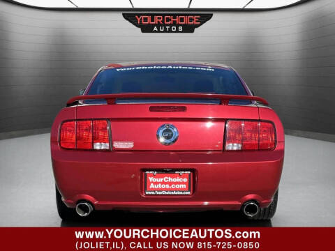 2005 Ford Mustang GT Deluxe