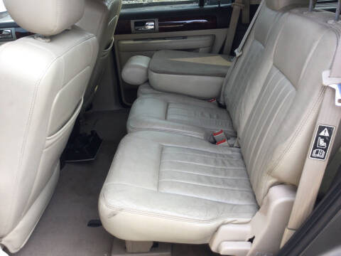 2003 Lincoln Navigator Luxury