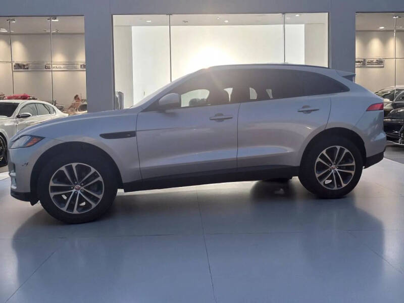2018 Jaguar F-PACE 25t Premium