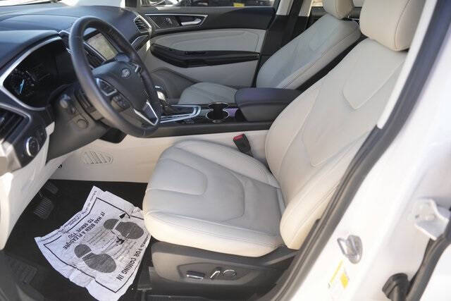 2016 Ford Edge Titanium