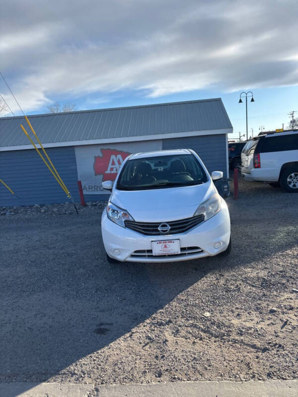 Nissan Versa Note's photo