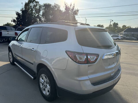 2016 Chevrolet Traverse LS